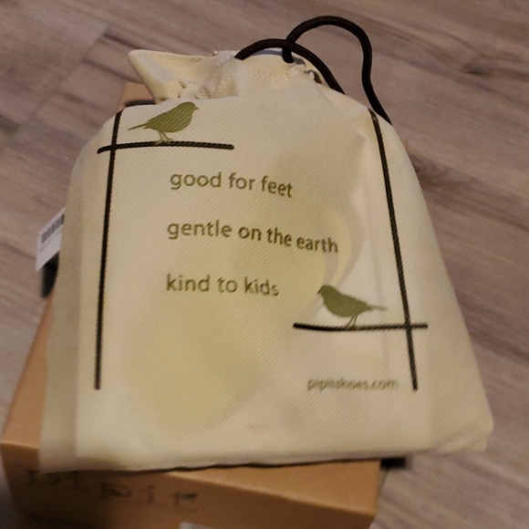 Pipit Shoes For Kiddos nwt - Picture 12 of 12